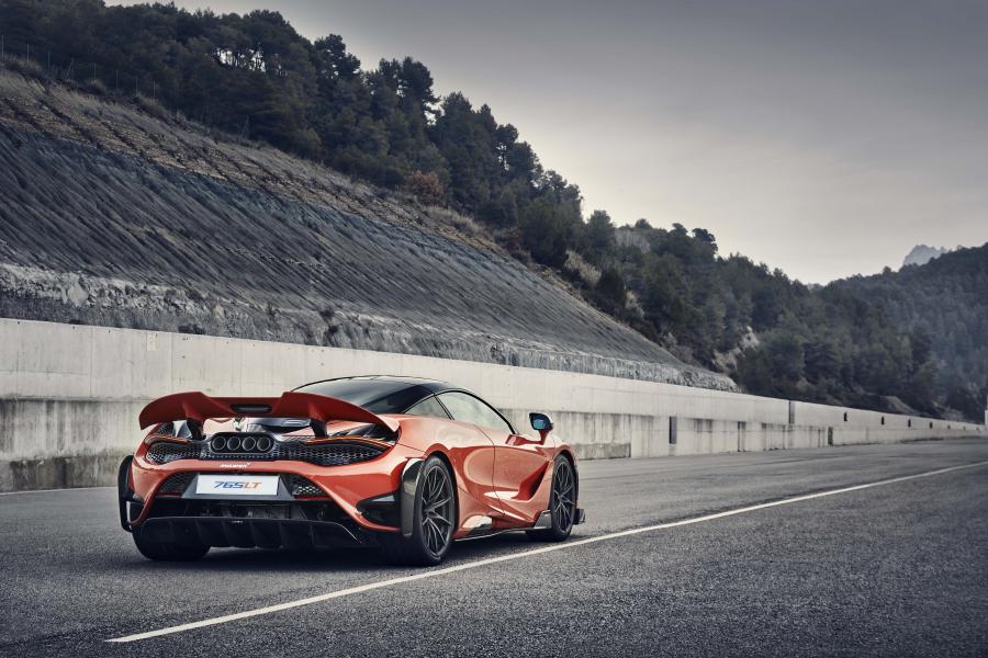  McLaren 765LT 2020 года  (UK) (фото 23 из 35)